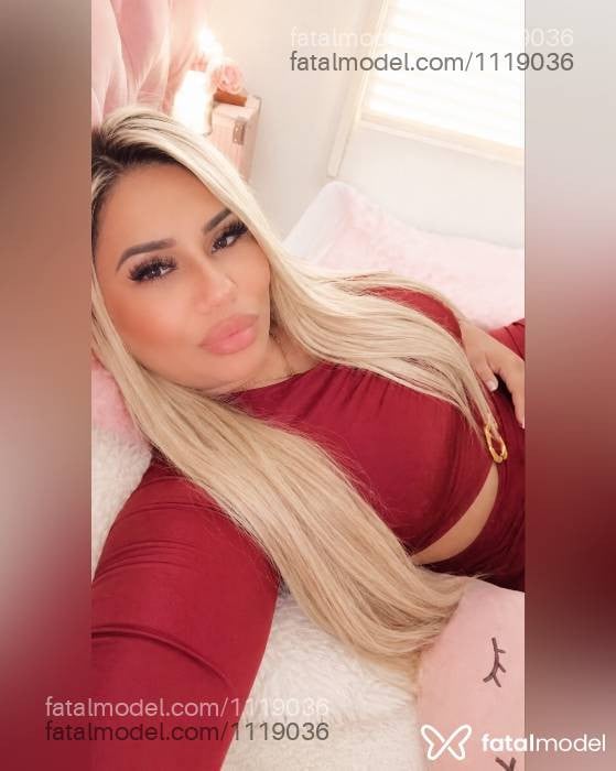 Acompanhante mulher loira (o) de olhos castanhos em Canoas - Kell
