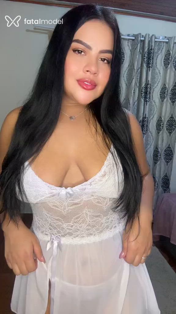 Acompanhante mulher morena (o) de olhos castanhos - Larissa Fontes Acompanhante mulher morena (o) de olhos castanhos - Larissa Fontes