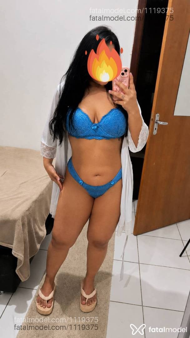 Acompanhante mulher morena (o) de olhos castanhos - Larissa Fontes