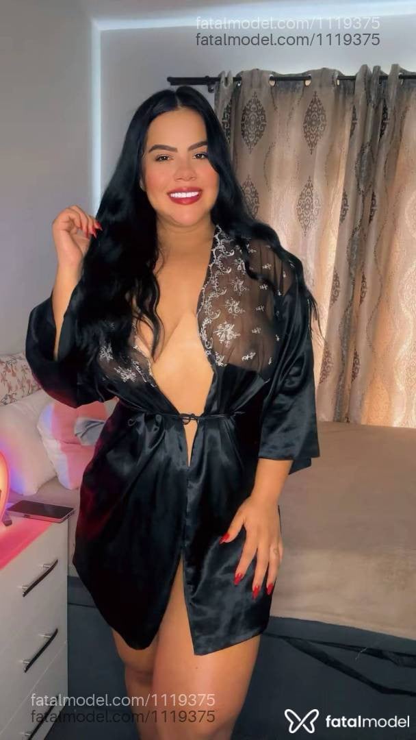 Acompanhante mulher morena (o) de olhos castanhos - Larissa Fontes Acompanhante mulher morena (o) de olhos castanhos - Larissa Fontes