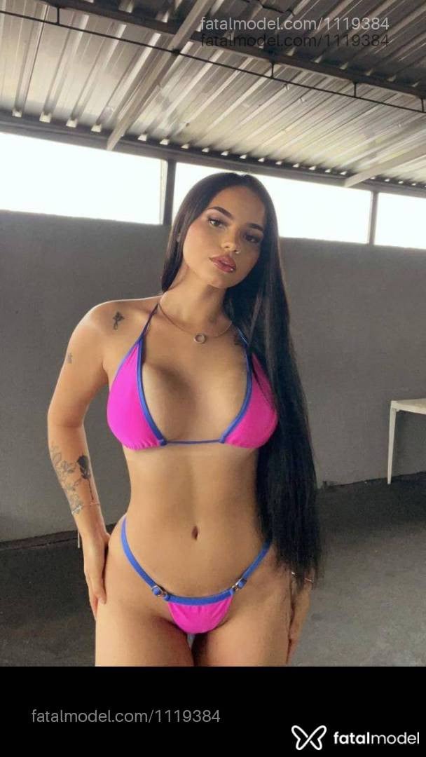 Acompanhante mulher morena (o) de olhos castanhos - Bárbara Dias