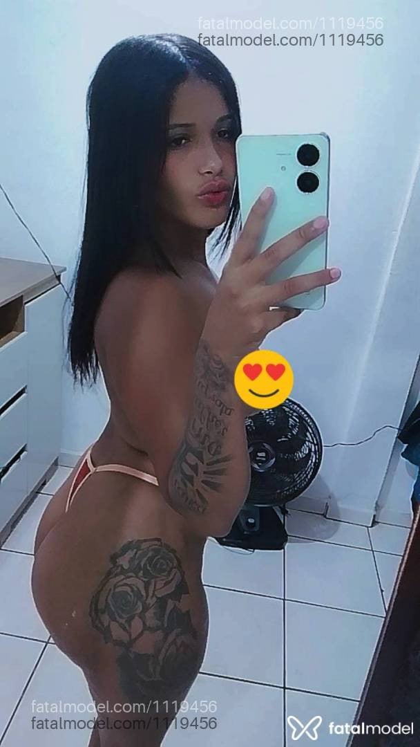 Acompanhante mulher morena (o) de olhos castanhos - Pamela
