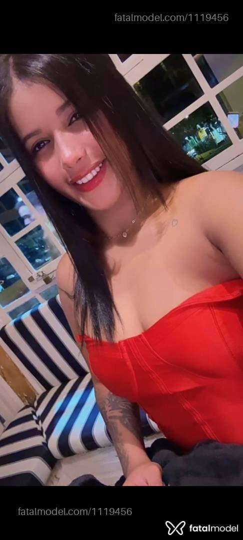 Acompanhante mulher morena (o) de olhos castanhos em Extrema - Pamela