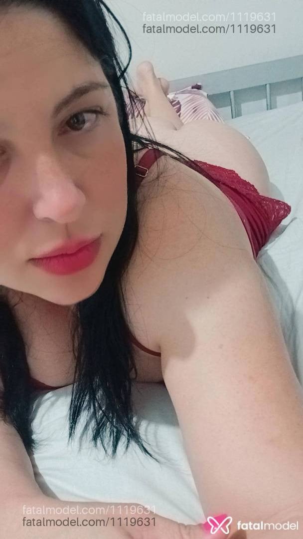 Acompanhante mulher morena (o) de olhos castanhos - Laiz