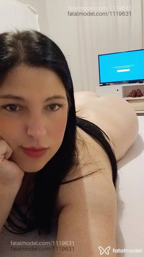 Acompanhante mulher morena (o) de olhos castanhos - Laiz