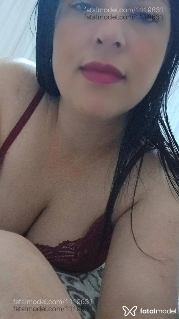 Acompanhante mulher morena (o) de olhos castanhos - Laiz