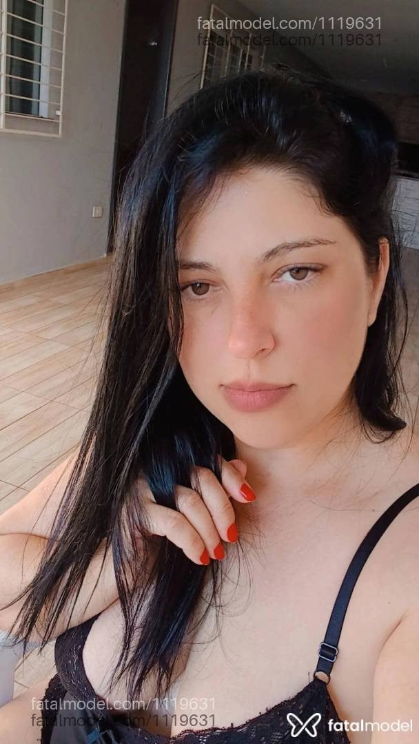 Acompanhante mulher morena (o) de olhos castanhos - Laiz