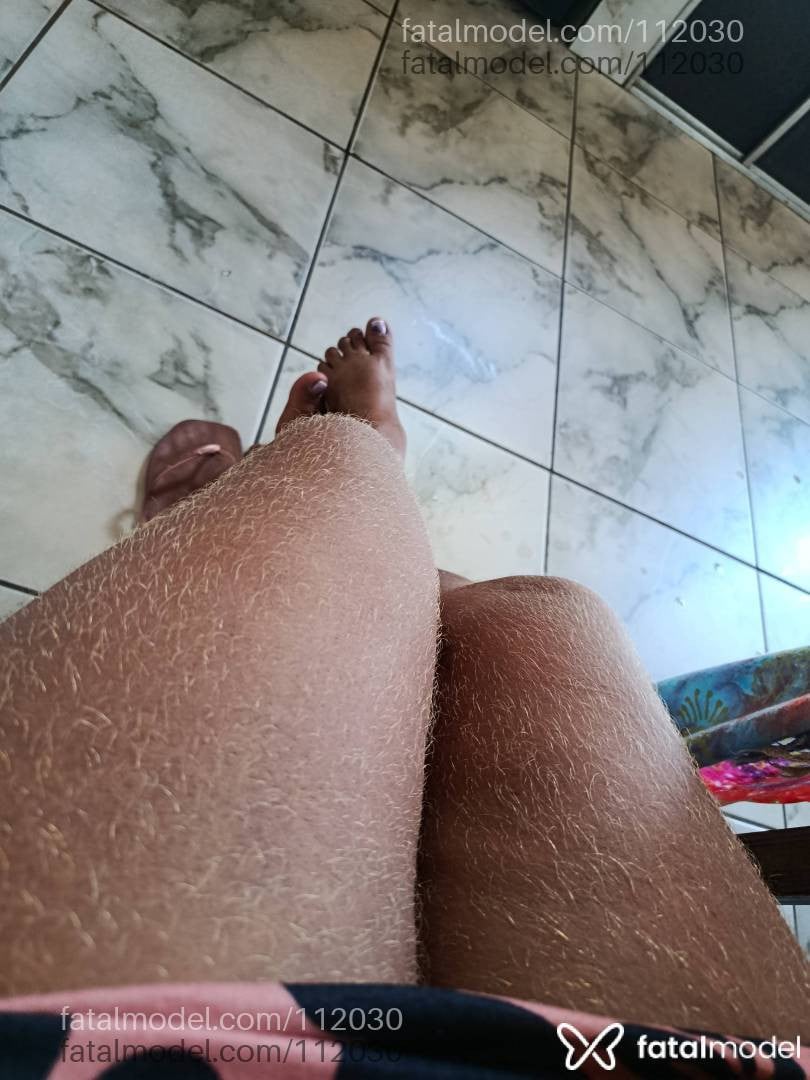 Acompanhante mulher trans morena (o) de olhos castanhos - Valeska