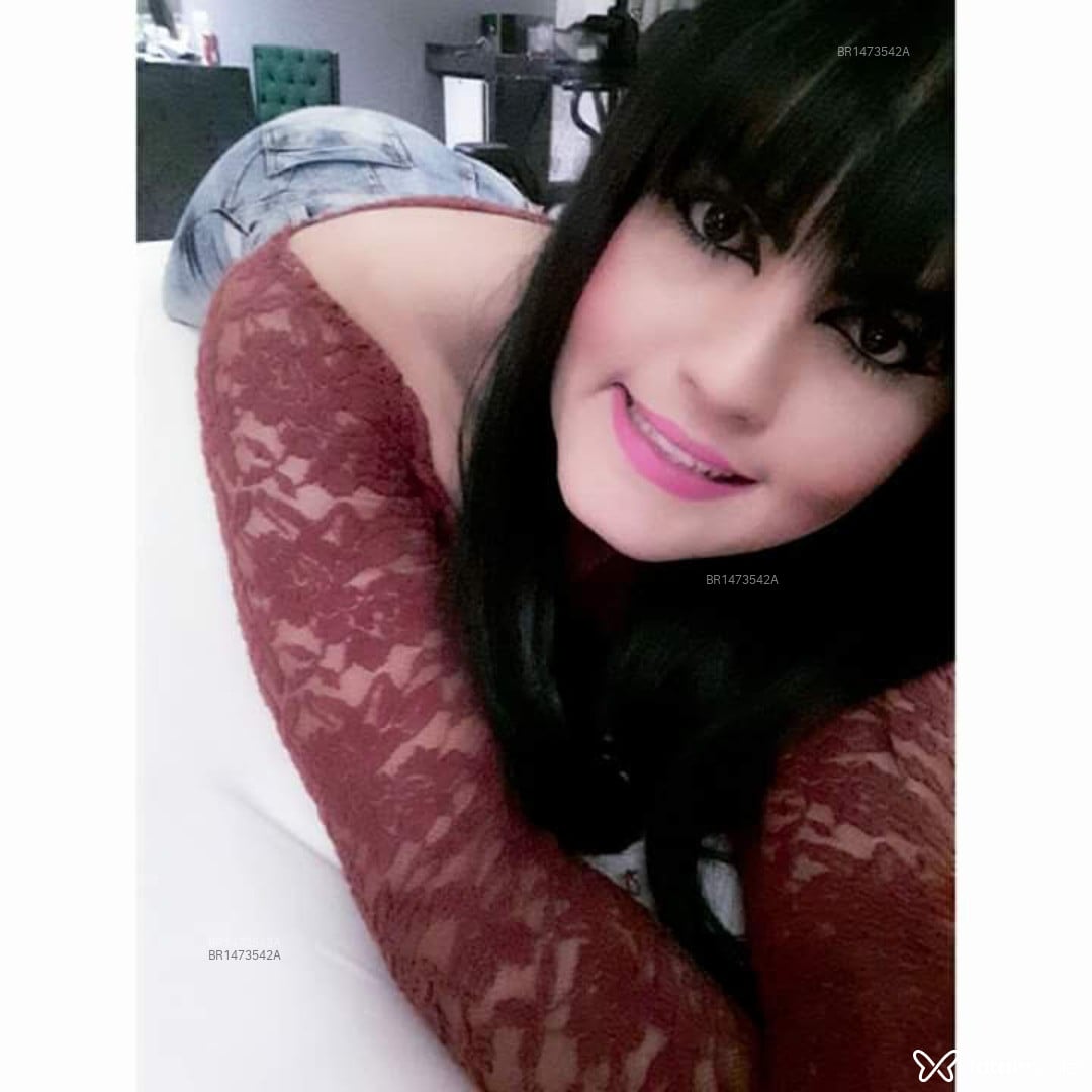 Acompanhante travesti morena (o) de olhos castanhos em Ponta Grossa - Flávia Dutra