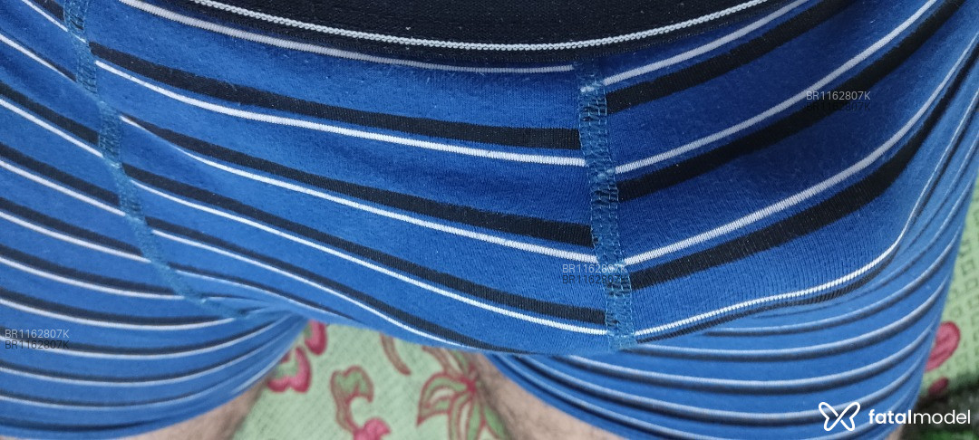 Acompanhante homem morena (o) de olhos castanhos em Cascavel - Hélio