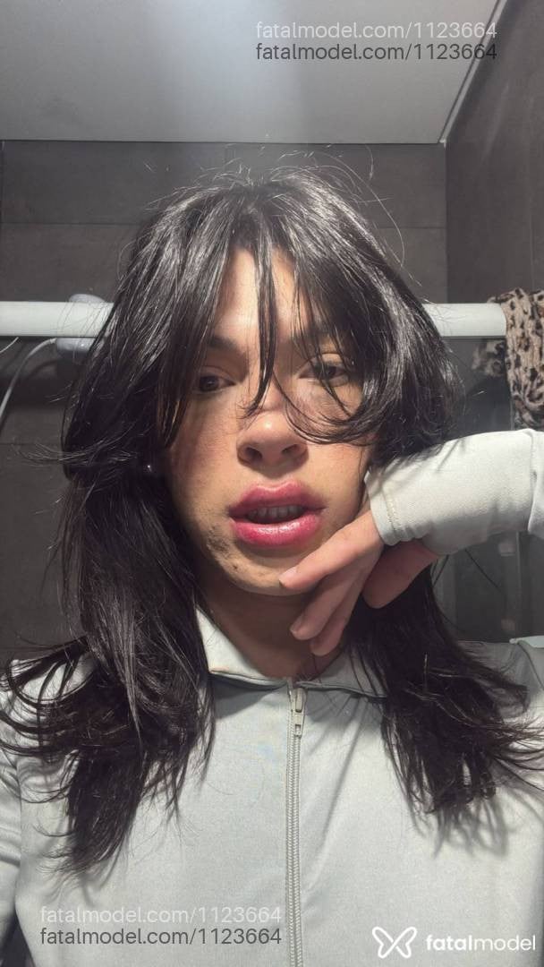 Acompanhante mulher trans morena (o) de olhos castanhos - Mayte Gama