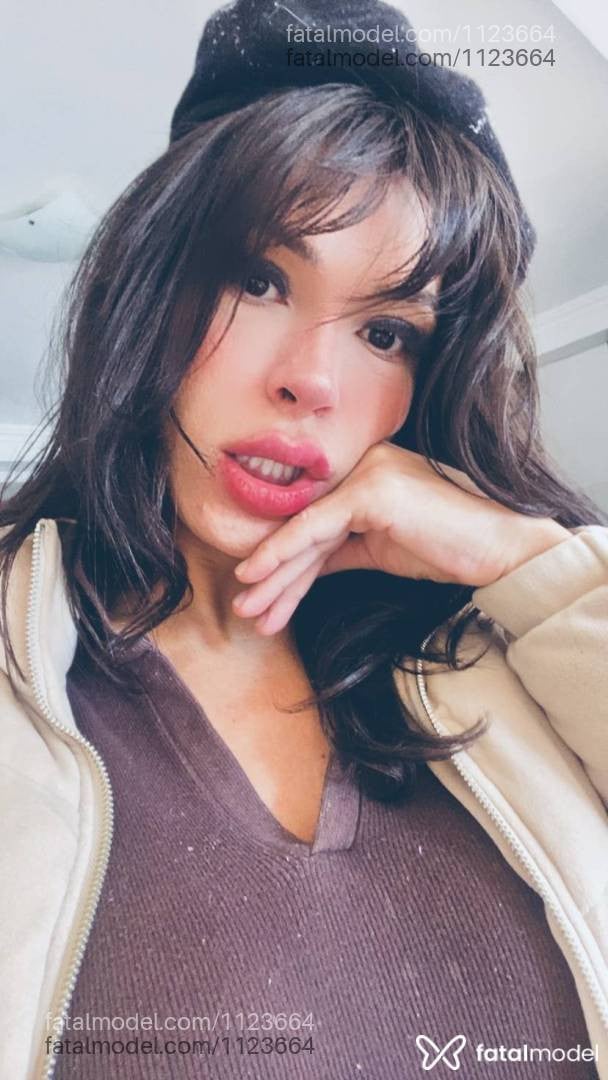 Acompanhante mulher trans morena (o) de olhos castanhos - Mayte Gama