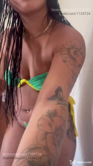 Acompanhante mulher morena (o) de olhos castanhos em Itaperuna Acompanhante mulher morena (o) de olhos castanhos em Itaperuna - Mariana Santos