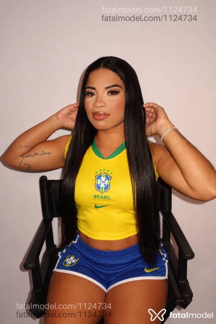 Acompanhante mulher morena (o) de olhos castanhos em Itaperuna - Mariana Santos