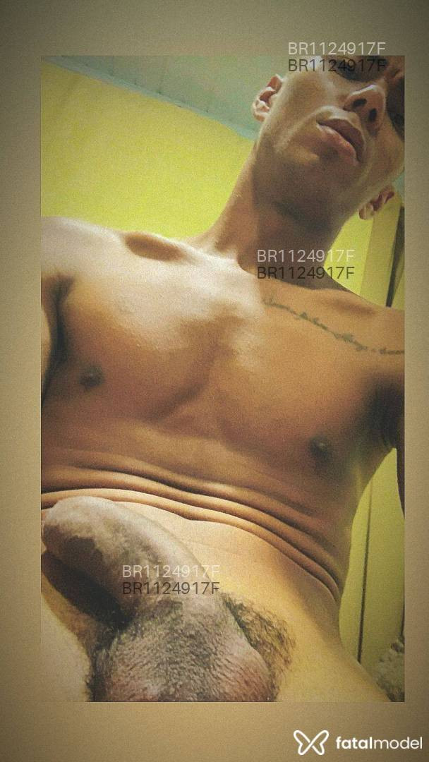 Acompanhante homem morena (o) de olhos castanhos em Rio de Janeiro - Victor Monteiro