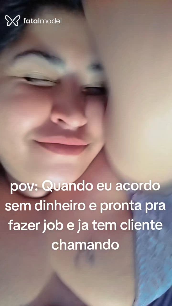Acompanhante mulher com cabelo castanho de olhos castanhos - Mikal Acompanhante mulher com cabelo castanho de olhos castanhos - Mikal