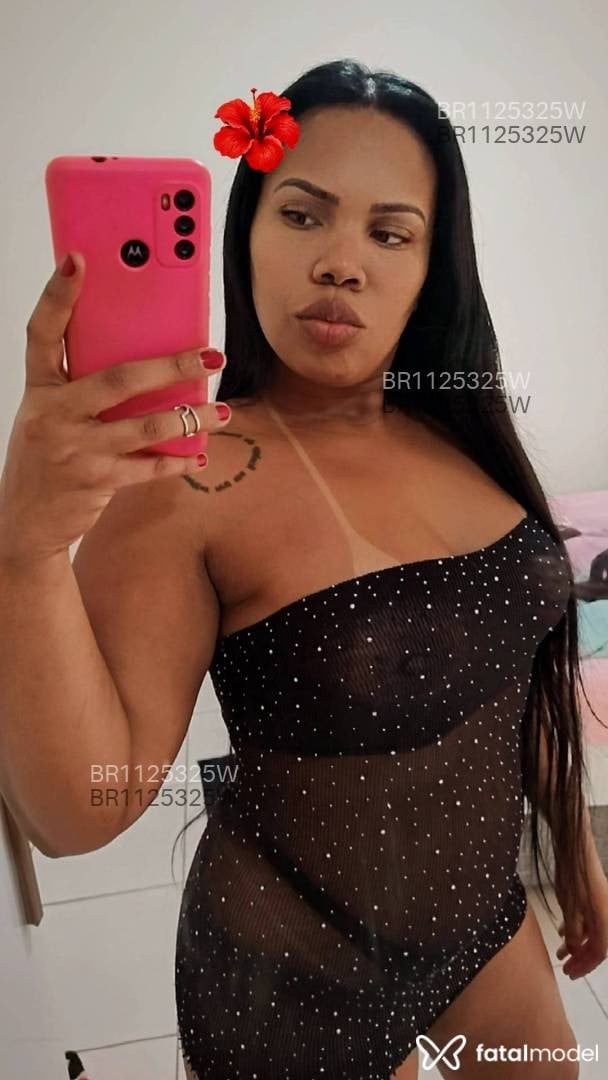 Acompanhante mulher morena (o) de olhos castanhos em Jundiaí Acompanhante mulher morena (o) de olhos castanhos em Jundiaí - Morenna
