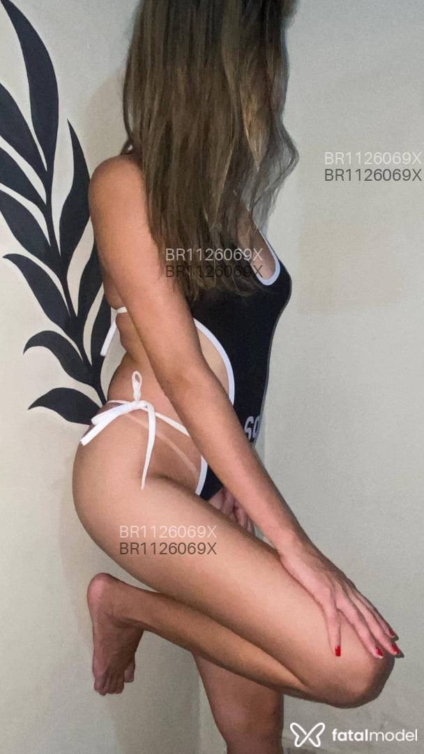 Acompanhante mulher com cabelo castanho de olhos castanhos em Pimenta Bueno - Luana Martins