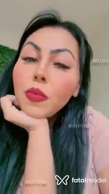 Acompanhante mulher morena (o) de olhos mel em Maringá - Isabela Santos