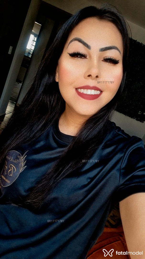 Acompanhante mulher morena (o) de olhos mel em Maringá - Isabela Santos