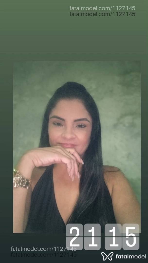 Acompanhante mulher com cabelo castanho de olhos castanhos - Brunna Ferraz