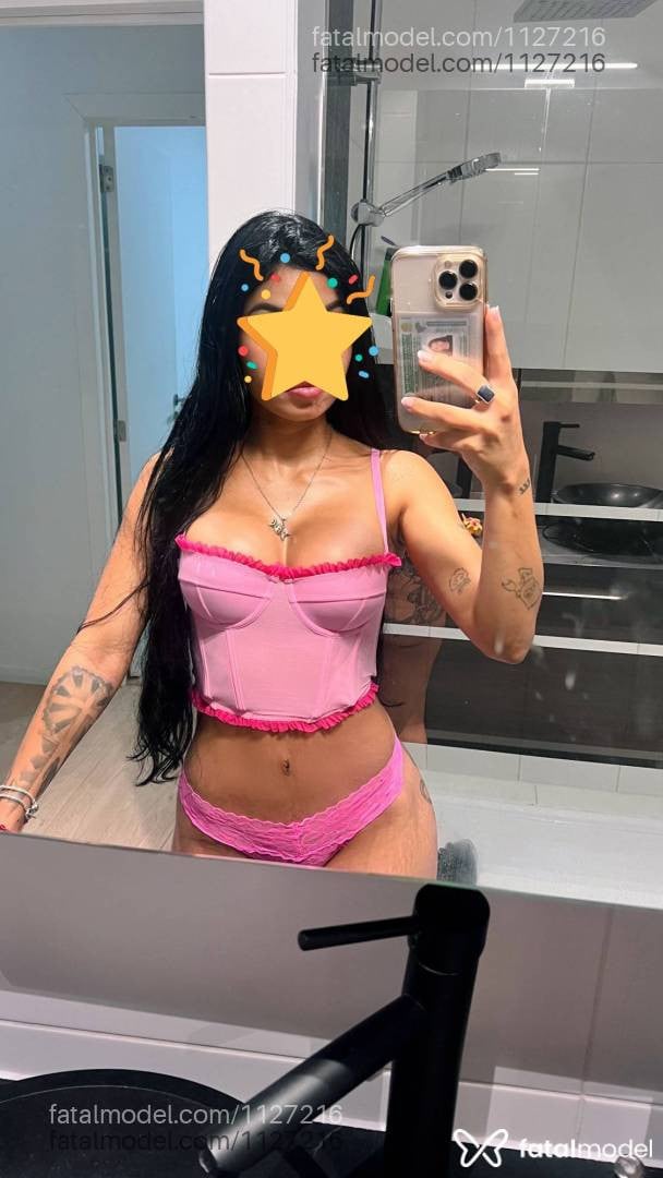 Acompanhante mulher com cabelo castanho de olhos castanhos - Maria