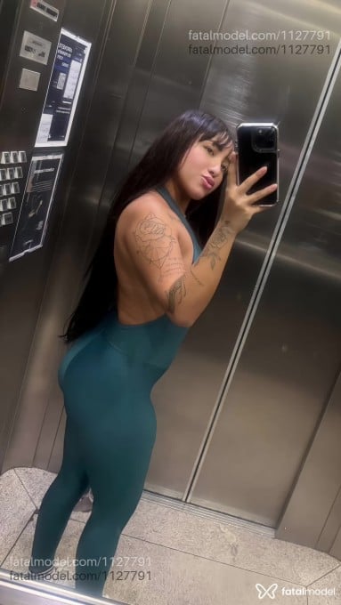 Acompanhante mulher morena (o) de olhos castanhos em Goiânia - Gabrielly Saumy