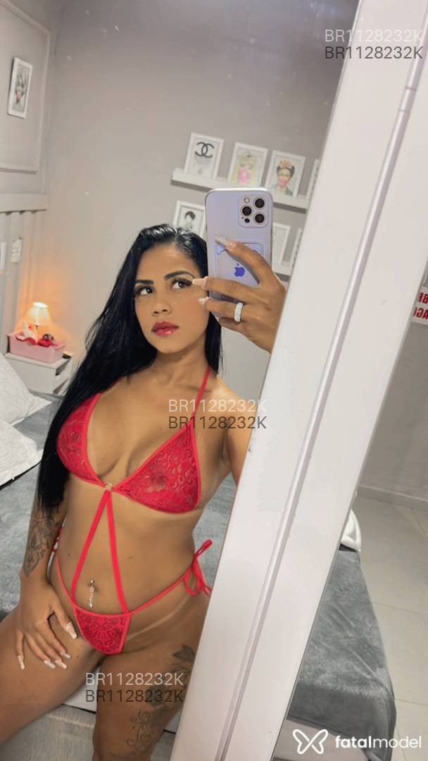 Acompanhante mulher morena (o) de olhos castanhos - Rubyy Acompanhante mulher morena (o) de olhos castanhos - Rubyy