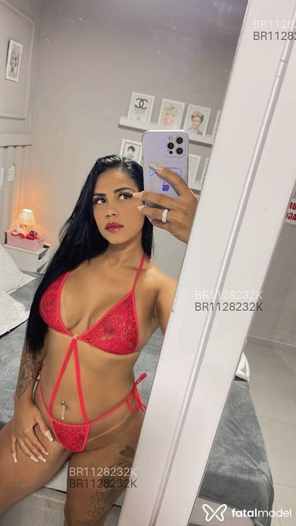 Acompanhante mulher morena (o) de olhos castanhos - Rubyy Acompanhante mulher morena (o) de olhos castanhos - Rubyy