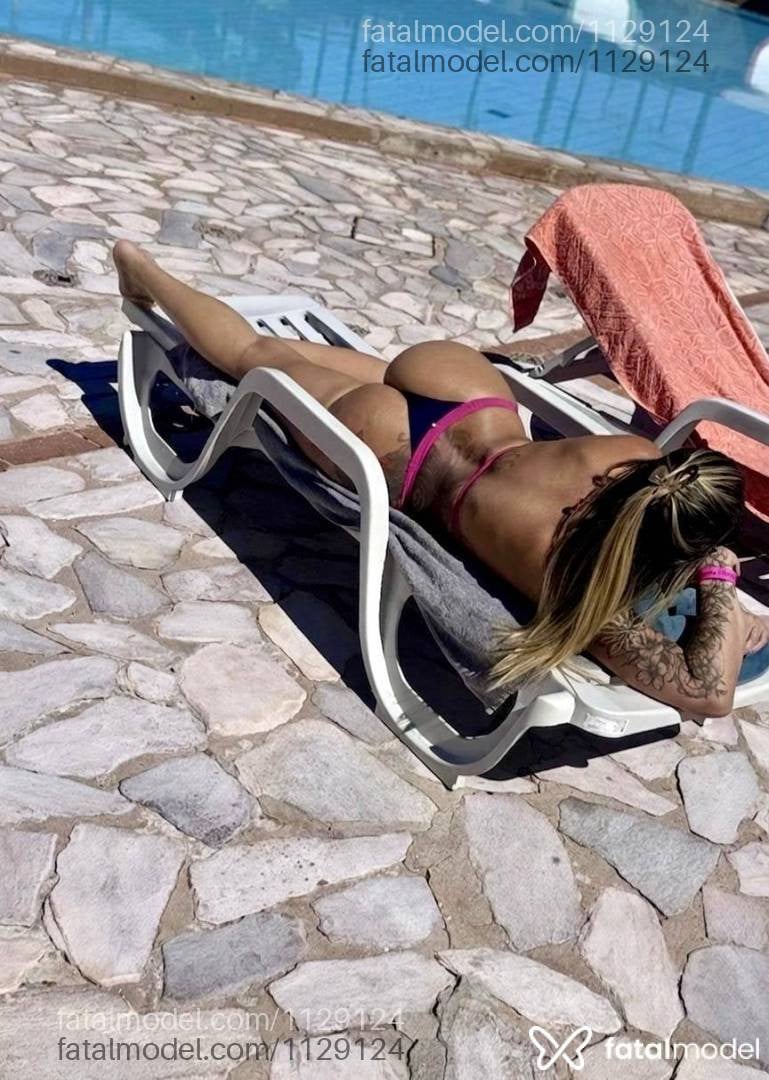 Acompanhante mulher loira (o) de olhos castanhos - Bruna Mancini