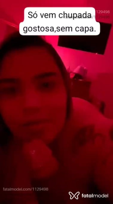 Acompanhante mulher loira (o) de olhos castanhos em Marília - Melissa