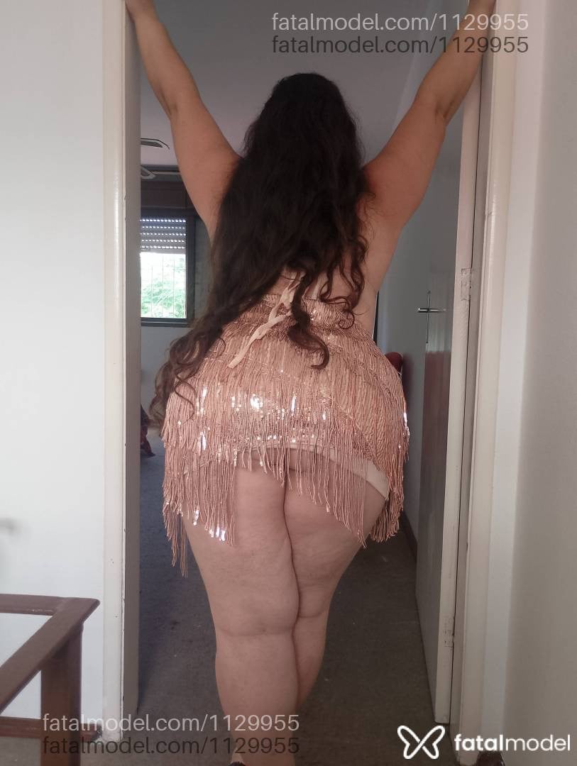 Acompanhante mulher com cabelo castanho de olhos azuis em Pelotas - Afrodite