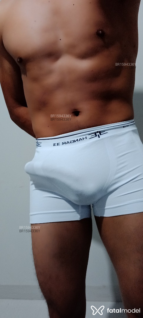 Acompanhante homem morena (o) de olhos castanhos em Sorriso Acompanhante homem morena (o) de olhos castanhos em Sorriso - Rafael