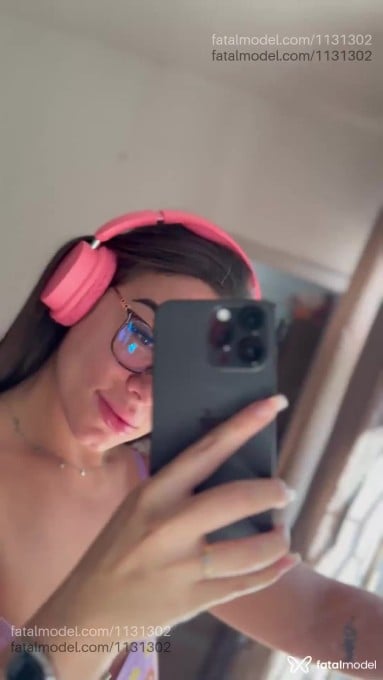 Acompanhante mulher loira (o) de olhos castanhos em Cachoeiro de Itapemirim - Carol