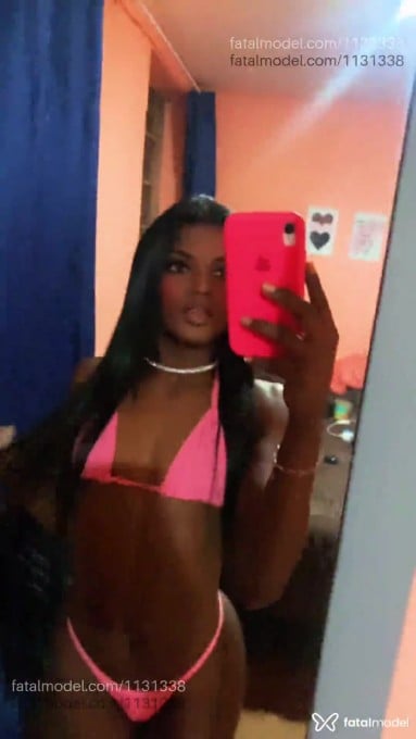 Acompanhante mulher trans morena (o) de olhos pretos em Belo Horizonte - Rarielly Soares
