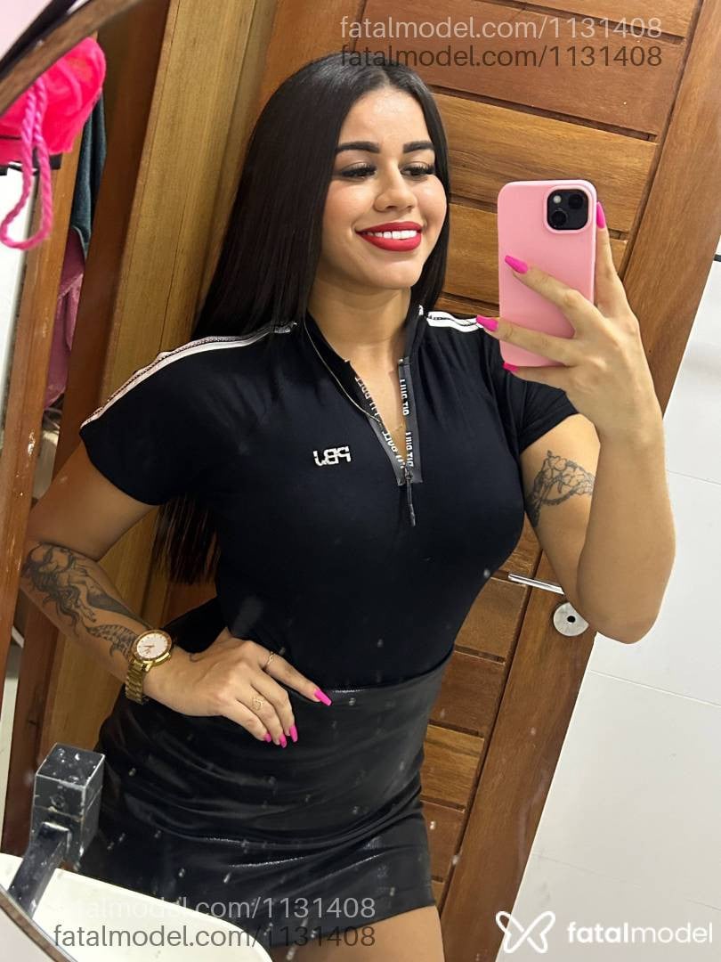 Acompanhante mulher morena (o) de olhos castanhos - Valentina