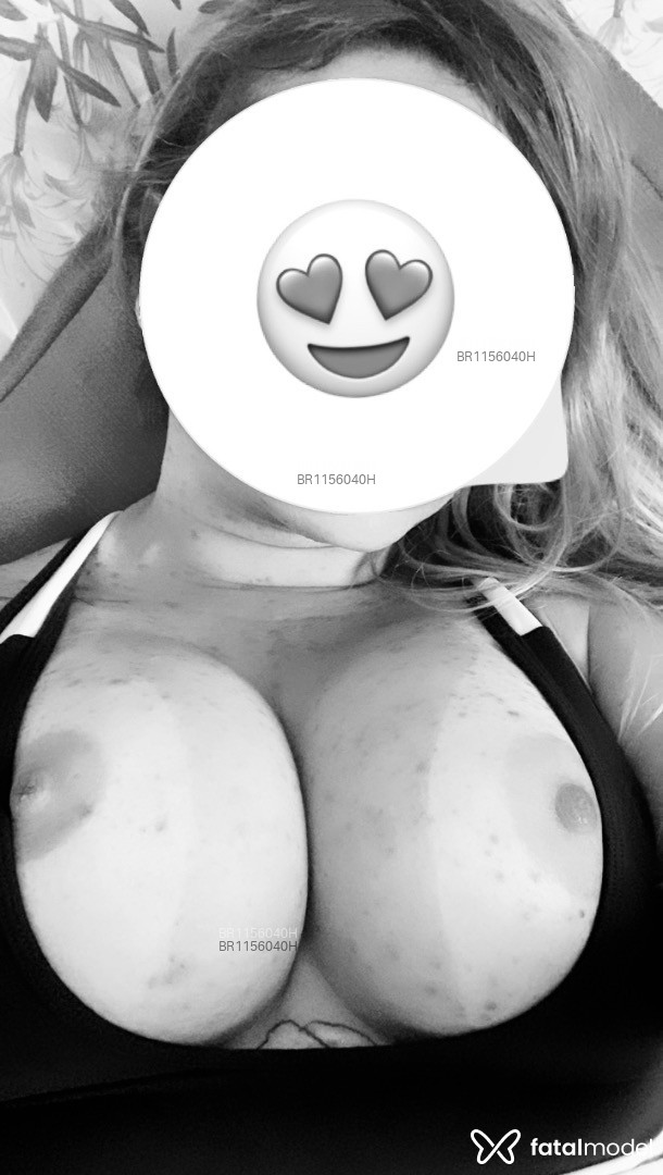 Acompanhante mulher com cabelo castanho de olhos castanhos em Teresópolis - Kelly