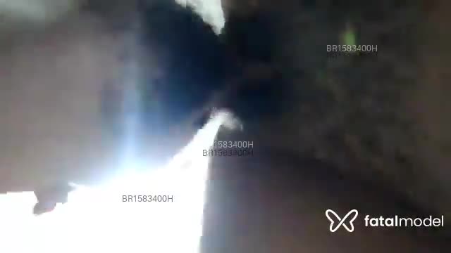 Acompanhante homem com cabelo castanho de olhos castanhos em Virtual - Luka Darko