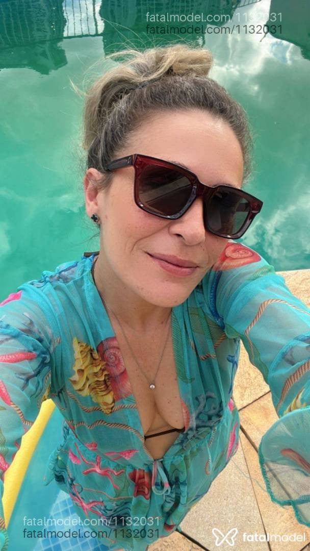 Acompanhante mulher loira (o) de olhos castanhos em Limeira - Paloma Milani
