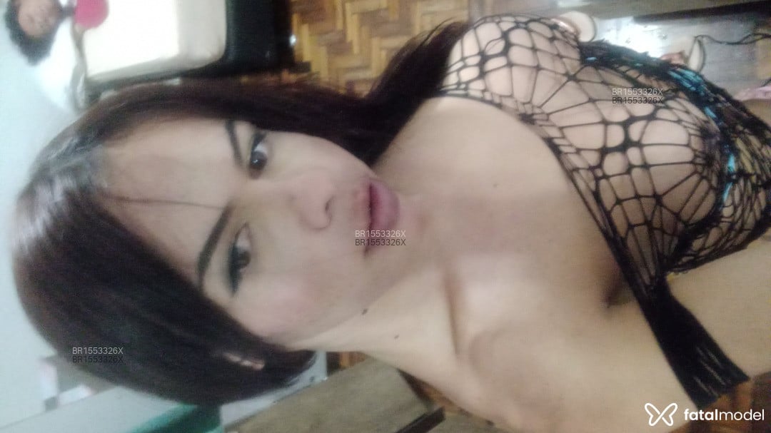 Acompanhante travesti com cabelo castanho de olhos castanhos em Canoas - Ariane