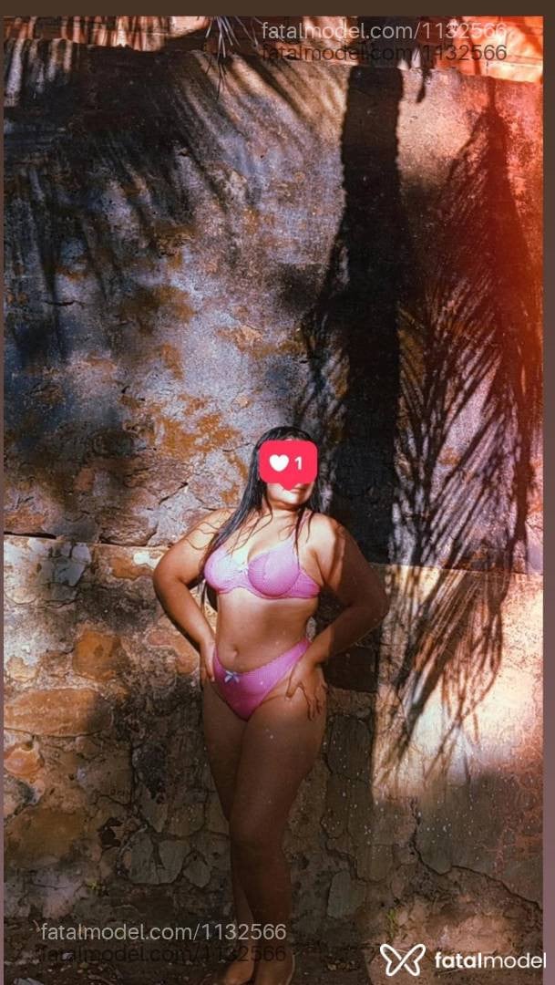 Acompanhante mulher morena (o) de olhos castanhos - Julia Aguiar