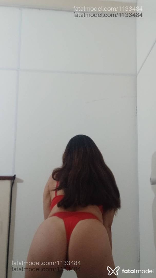 Acompanhante mulher com cabelo castanho de olhos castanhos - Marjori