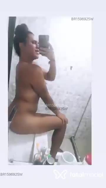 Acompanhante mulher trans com cabelo castanho de olhos castanhos em Salvador - Danny