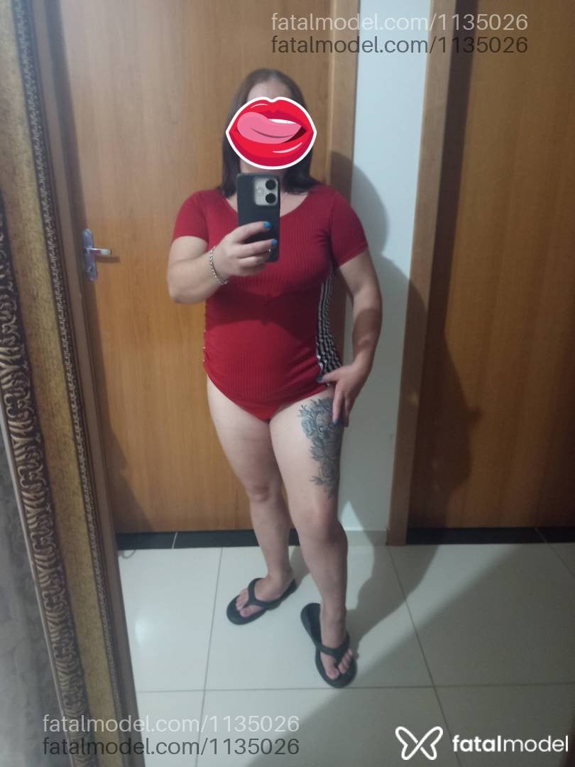 Acompanhante mulher morena (o) de olhos castanhos em Toledo - Paula