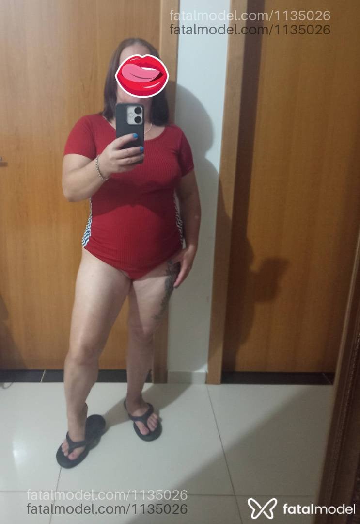 Acompanhante mulher morena (o) de olhos castanhos em Toledo - Paula