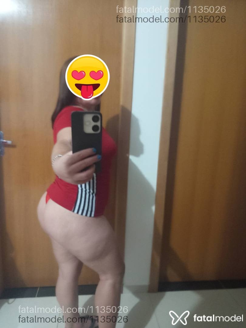 Acompanhante mulher morena (o) de olhos castanhos - Paula