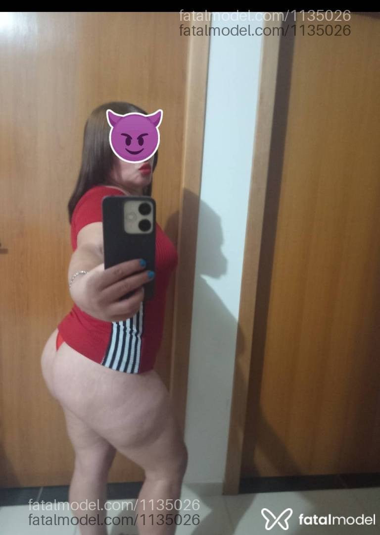 Acompanhante mulher morena (o) de olhos castanhos - Paula