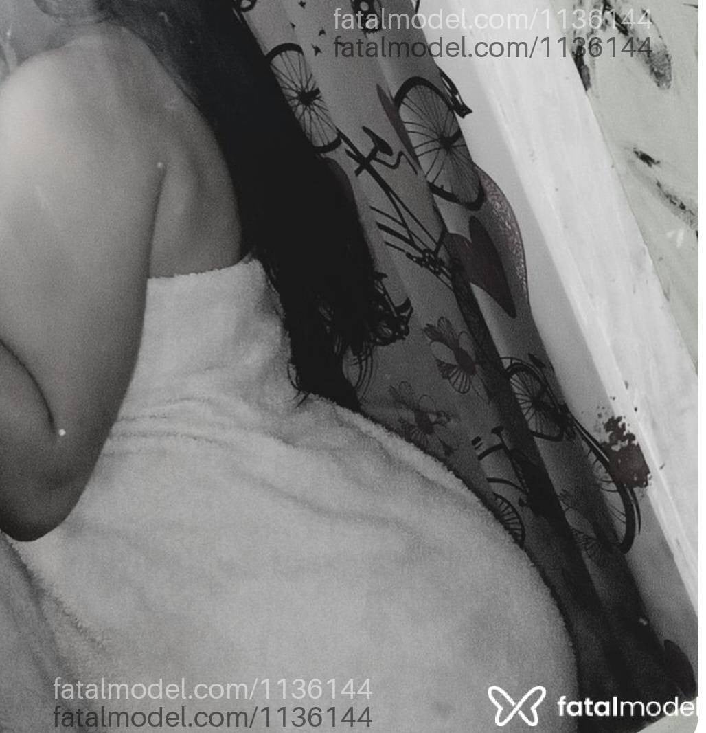 Acompanhante mulher morena (o) de olhos pretos em Botucatu - Belly Nogueira