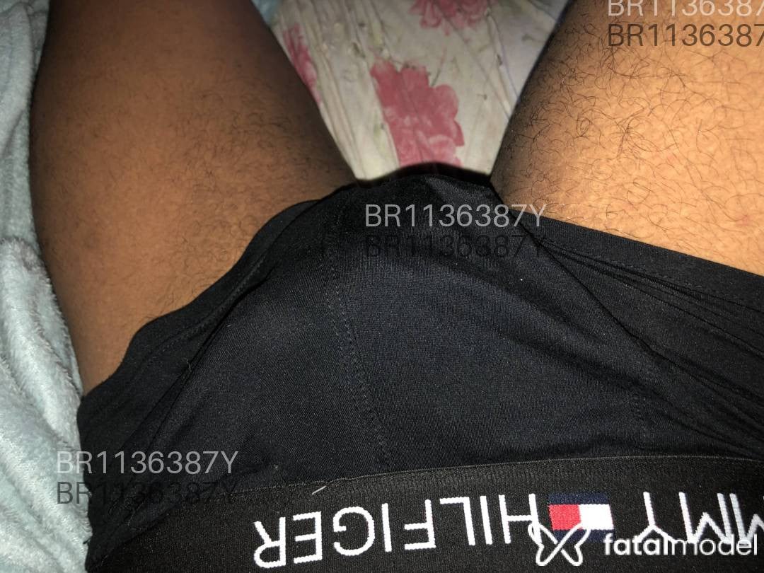 Acompanhante homem morena (o) de olhos pretos em Pontal do Paraná Acompanhante homem morena (o) de olhos pretos em Pontal do Paraná - MorenoSafado
