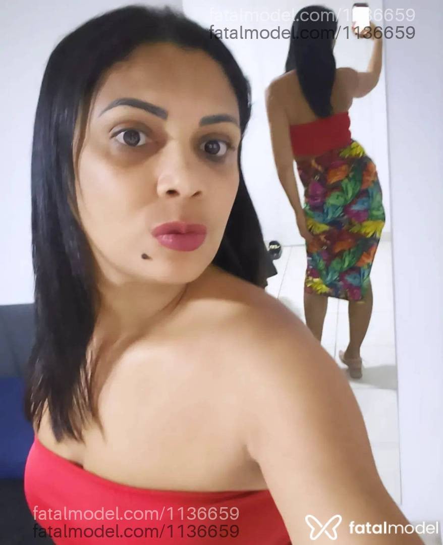 Acompanhante mulher com cabelo castanho de olhos castanhos em Belo Horizonte - Alessa Diasz